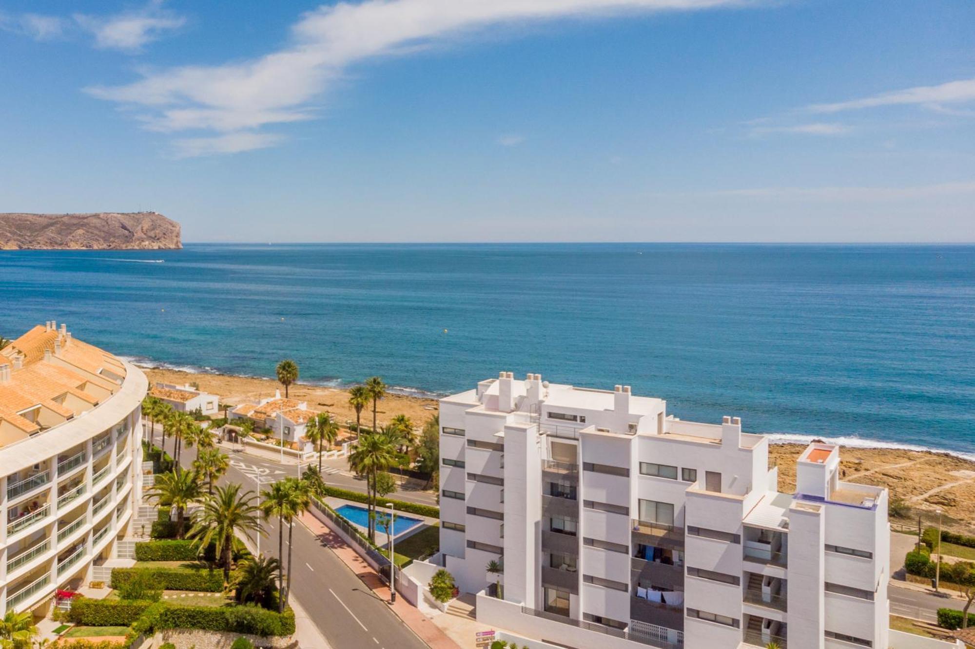 Chalet Independiente A 50 Metros De Cala Blanca Хавеа Экстерьер фото