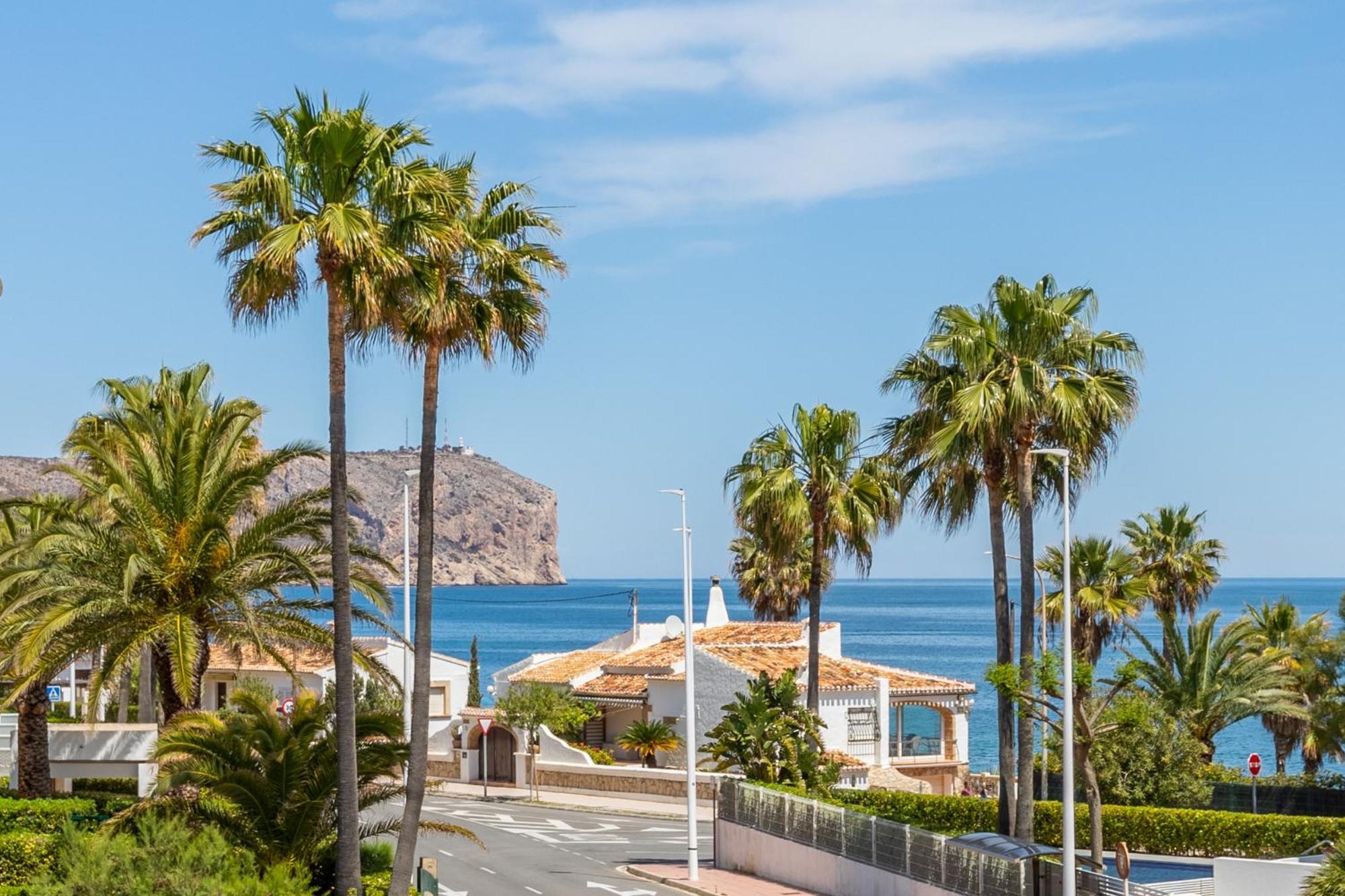 Chalet Independiente A 50 Metros De Cala Blanca Хавеа Экстерьер фото