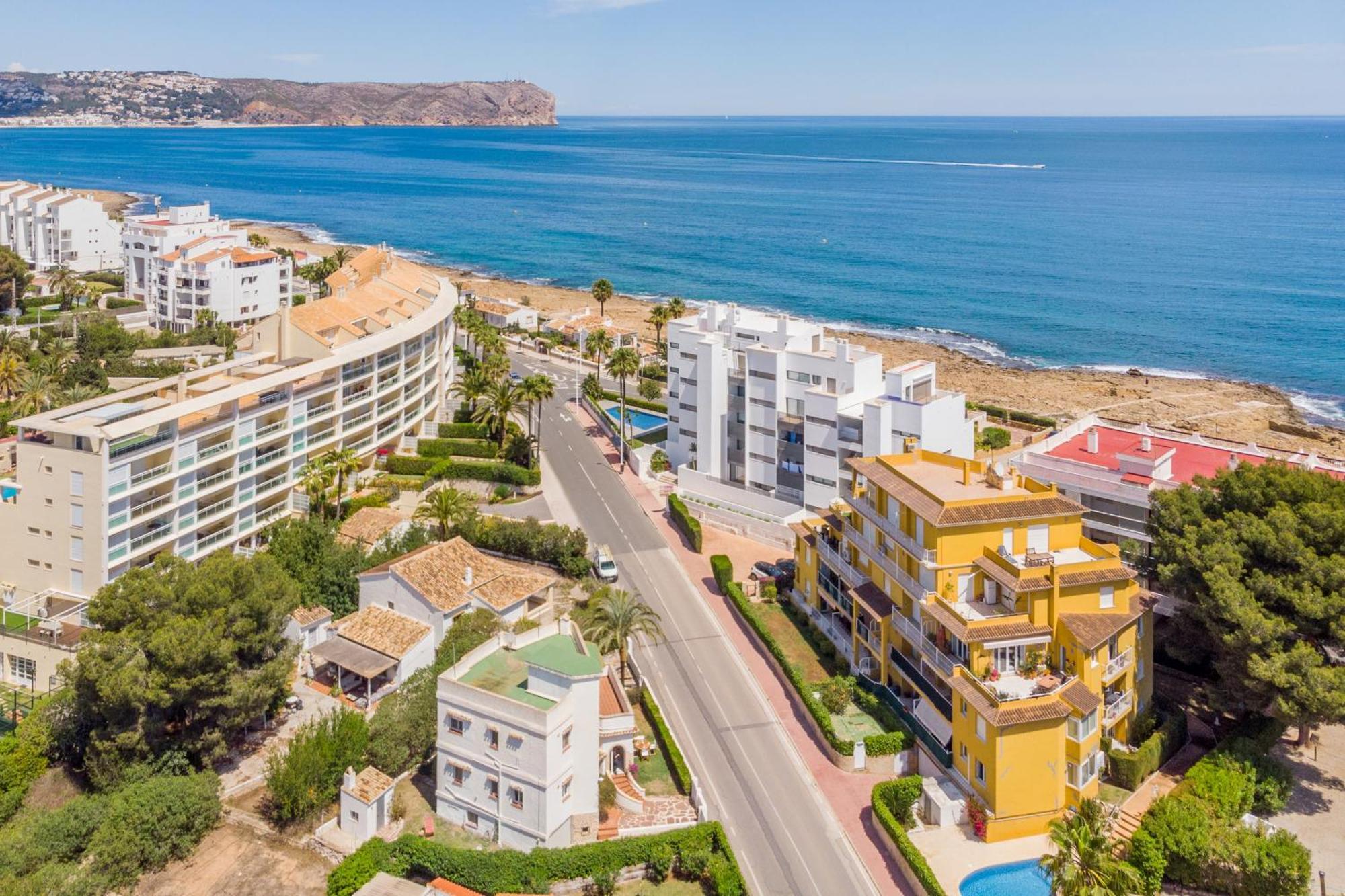 Chalet Independiente A 50 Metros De Cala Blanca Хавеа Экстерьер фото